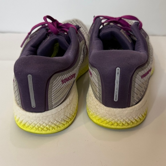 Saucony Triumph Iso 5 Running Sneaker Shoe White Purple size 9 - Picture 6 of 11